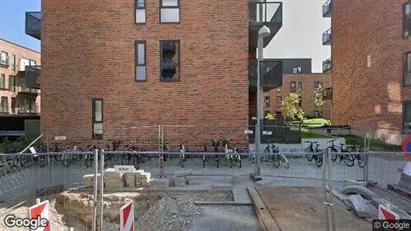 Lejligheder til leje i Brøndby - Foto fra Google Street View Lejligheder til leje i Brøndby - Foto fra Google Street View