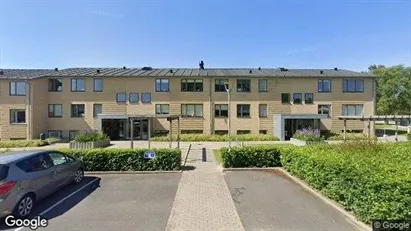 Lejligheder til leje i Rødkærsbro - Foto fra Google Street View Lejligheder til leje i Rødkærsbro - Foto fra Google Street View