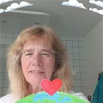 Connie søger lejlighed til leje i København S eller København SV